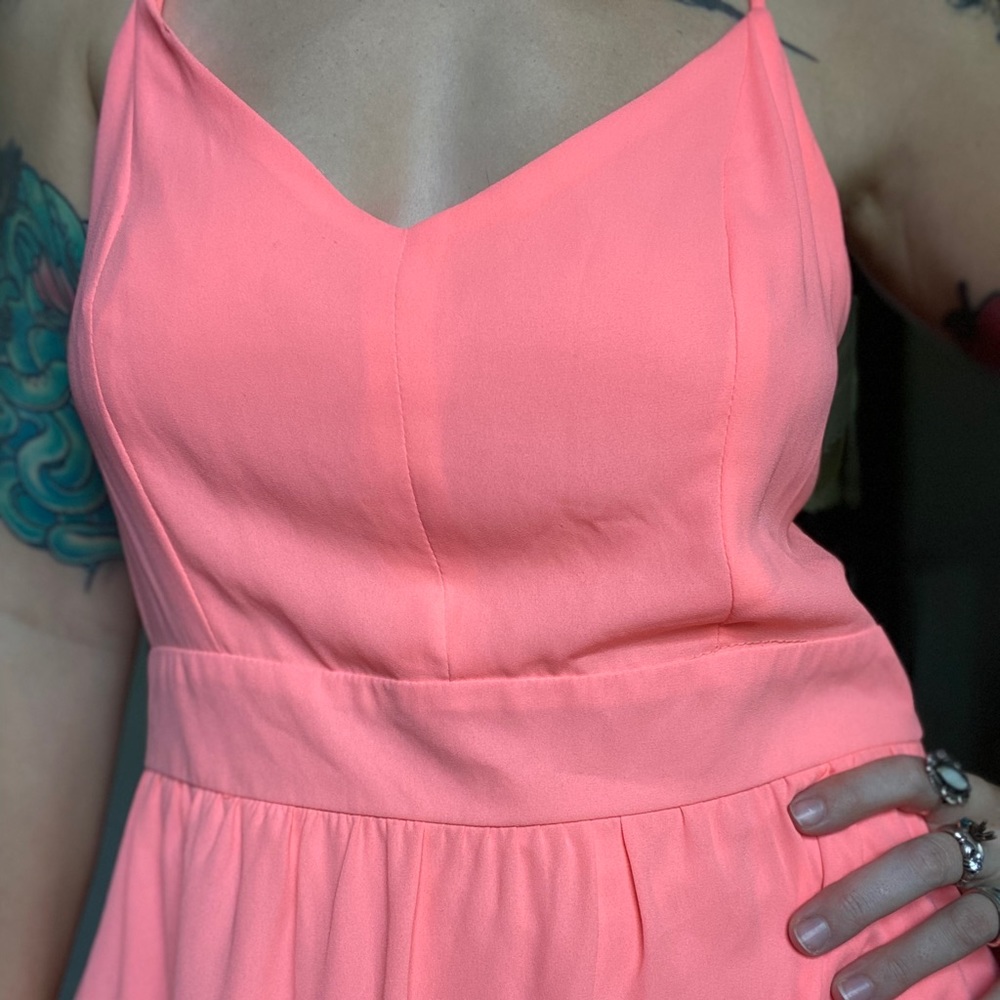 Hello Miss Dress - Picture 4 of 4